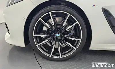 BMW 8-Series 2024 4.4 гидро в Москве № 1616147, миниатюра 5