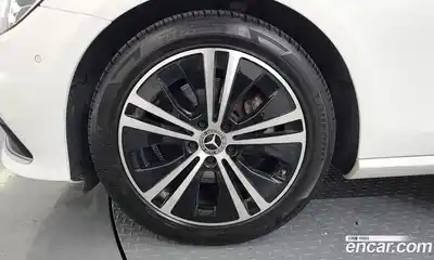 Mercedes-Benz E-Class 2020 2.0 гидро в Москве № 1617030, миниатюра 5
