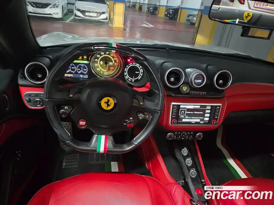 Ferrari California 2016 3.9 гидро в Москве № 1617055, фото 9