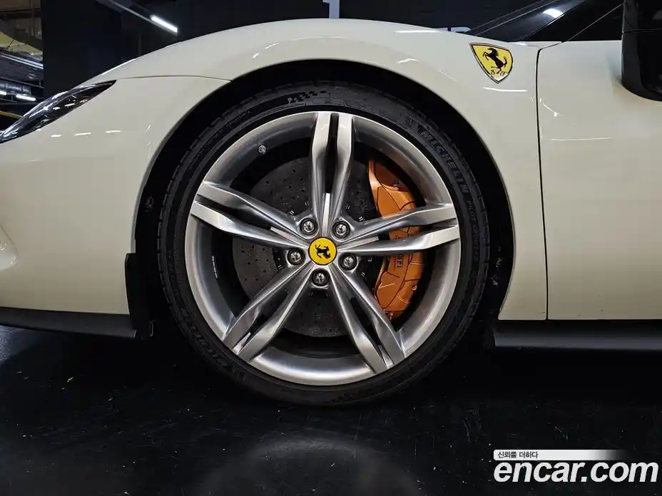 Ferrari 296 2023 3.0 гидро в Москве № 1617186, фото 6