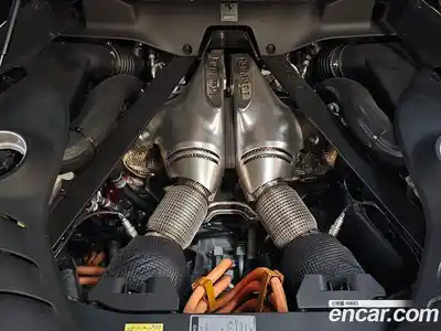 Ferrari 296 2023 3.0 гидро в Москве № 1617186, миниатюра 7