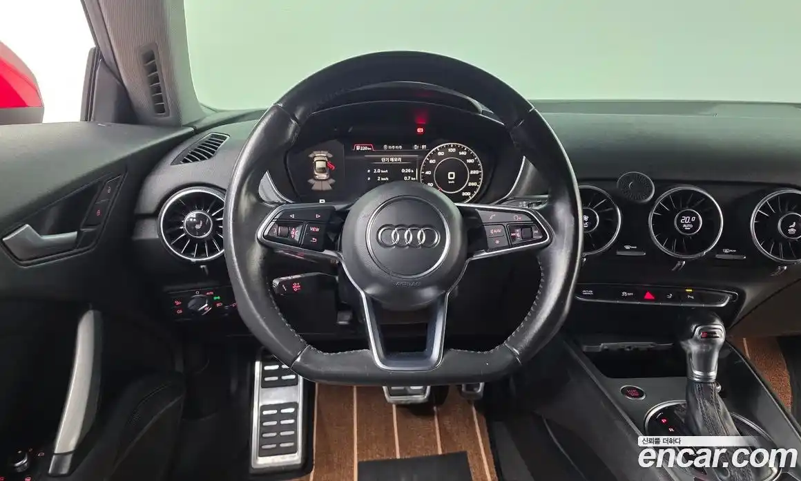 Audi TT 2015 2.0 гидро в Москве № 1617926, фото 13