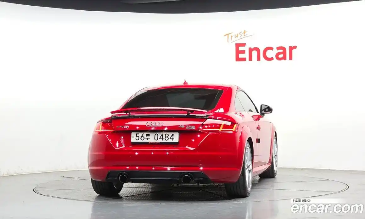Audi TT 2015 2.0 гидро в Москве № 1617926, фото 4