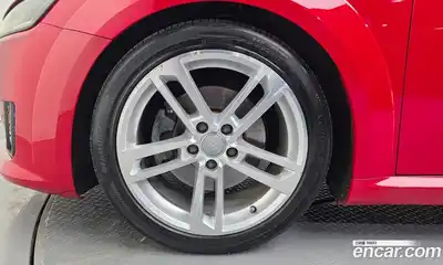Audi TT 2015 2.0 гидро в Москве № 1617926, миниатюра 5