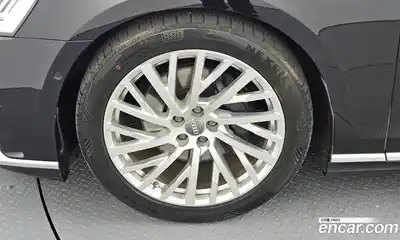 Audi A8 2020 3.0 гидро в Москве № 1618109, миниатюра 5