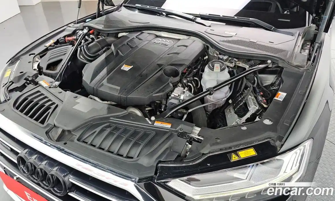 Audi A8 2020 3.0 гидро в Москве № 1618109, фото 6