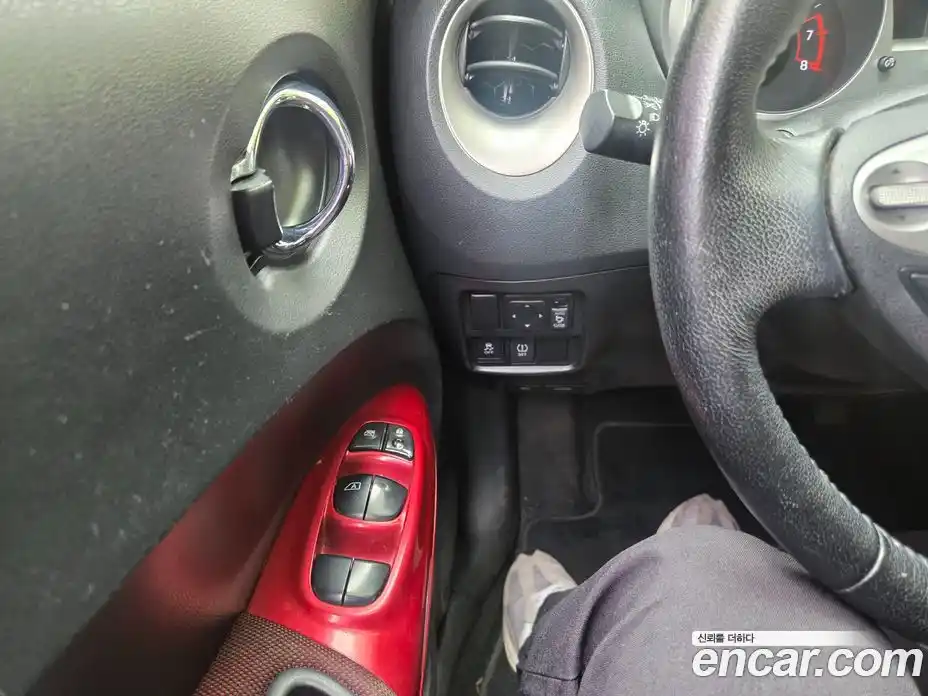 Nissan Juke 2016 1.6 гидро в Москве № 1618371, фото 15