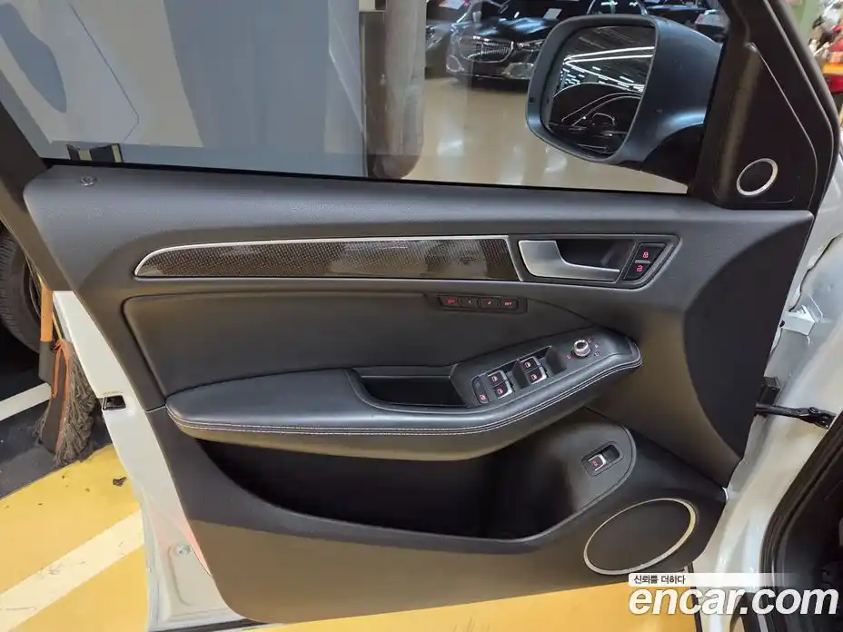 Audi SQ5 2014 3.0 гидро в Москве № 1618439, фото 16