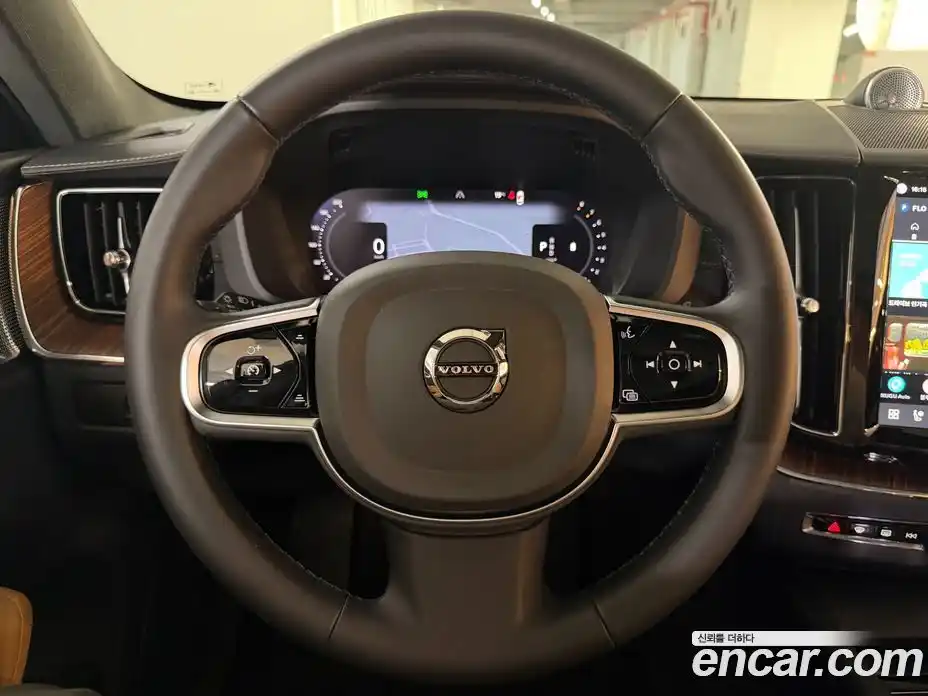 Volvo XC60 2024 2.0 гидро в Москве № 1618804, фото 18