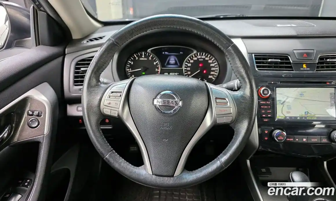 Nissan Altima 2015 2.5 гидро в Москве № 1618859, фото 13