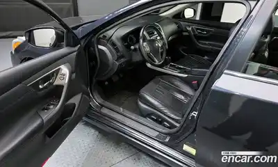 Nissan Altima 2015 2.5 гидро в Москве № 1618859, миниатюра 10