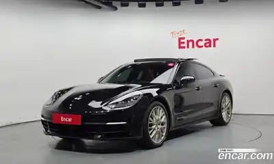 Porsche Panamera, 2020
