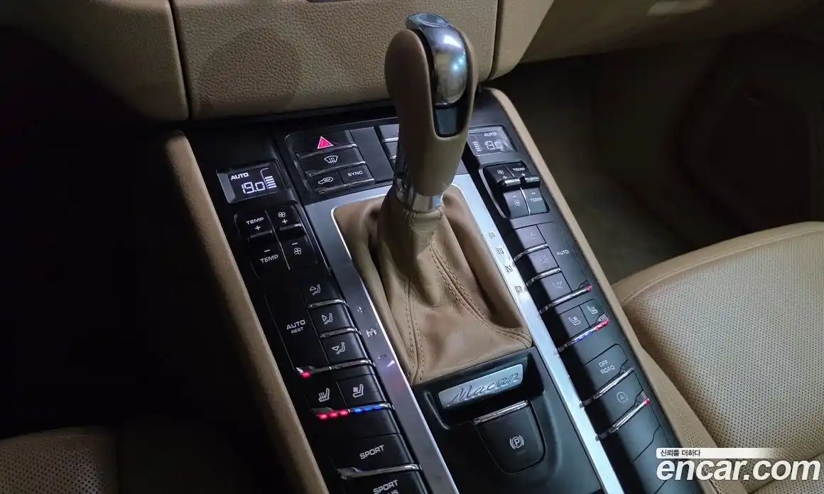 Porsche Macan 2014 3.0 гидро в Москве № 1619184, фото 9