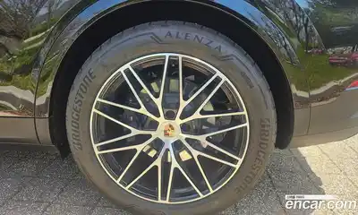 Porsche Cayenne 2025 3.0 гидро в Москве № 1619218, миниатюра 12