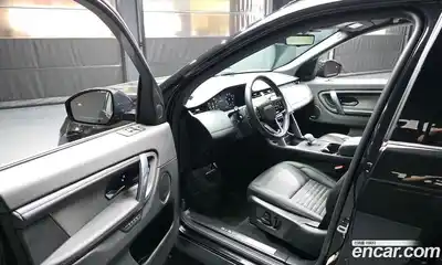 Land Rover Discovery Sport 2025 2.0 гидро в Москве № 1619365, миниатюра 10