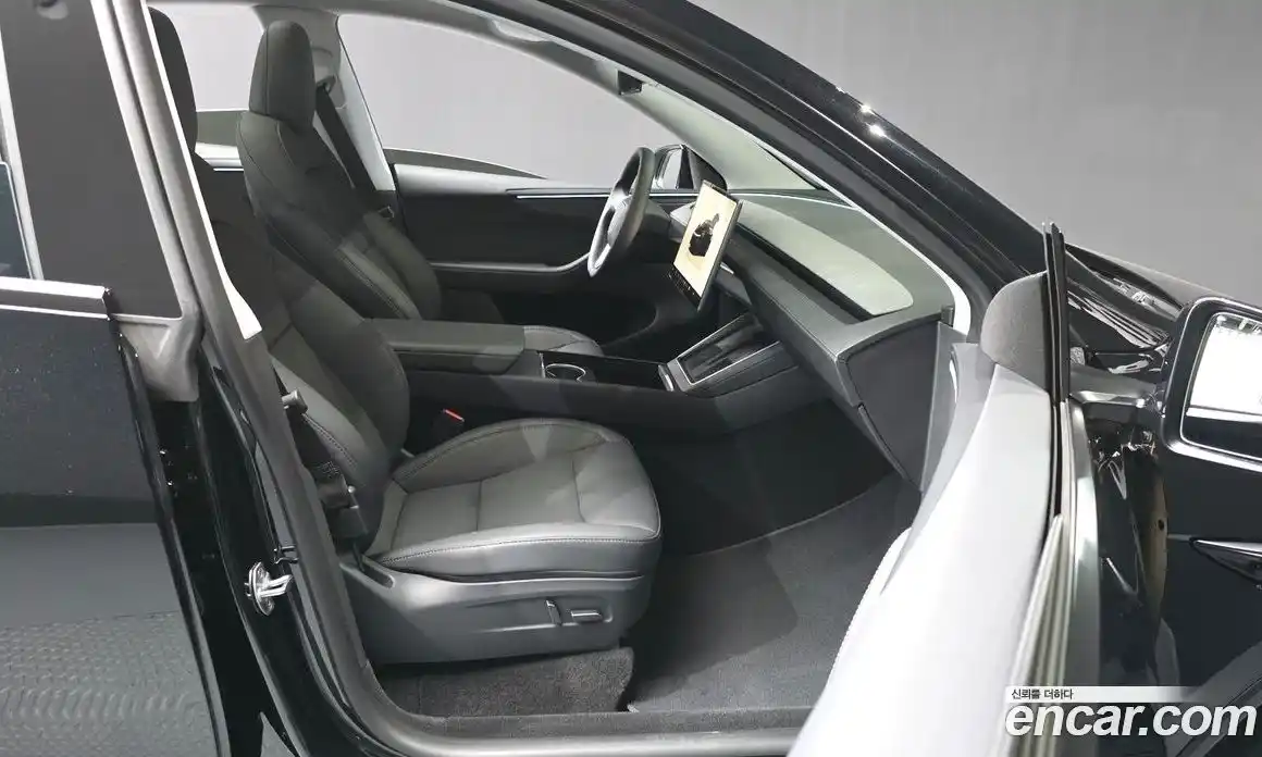 Tesla Model Y 2025 0.2 гидро в Москве № 1622373, фото 11