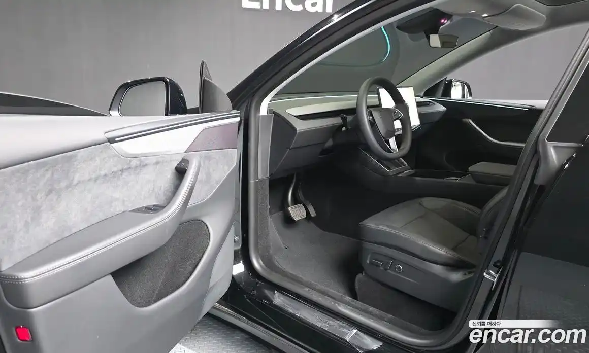 Tesla Model Y 2025 0.2 гидро в Москве № 1622373, фото 10