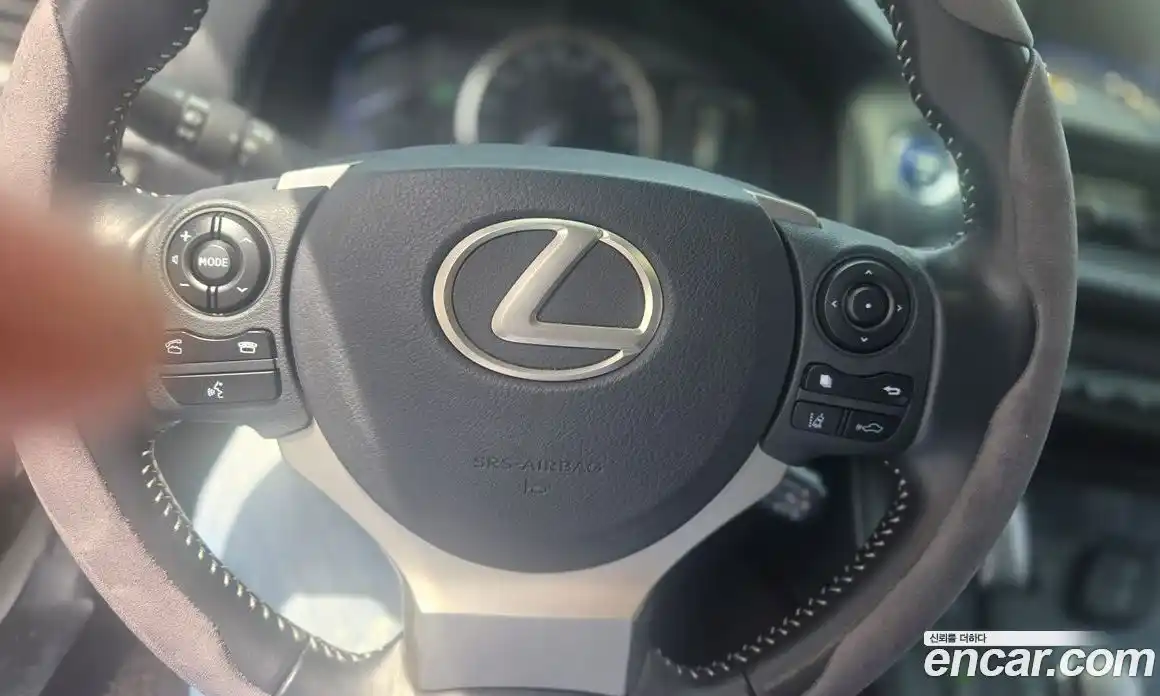 Lexus CT200h 2020 1.8 гидро в Москве № 1622901, фото 12