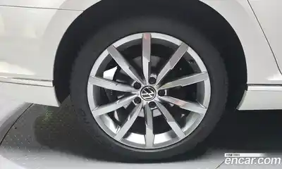 Volkswagen Passat 2022 2.0 гидро в Москве № 1623300, миниатюра 5