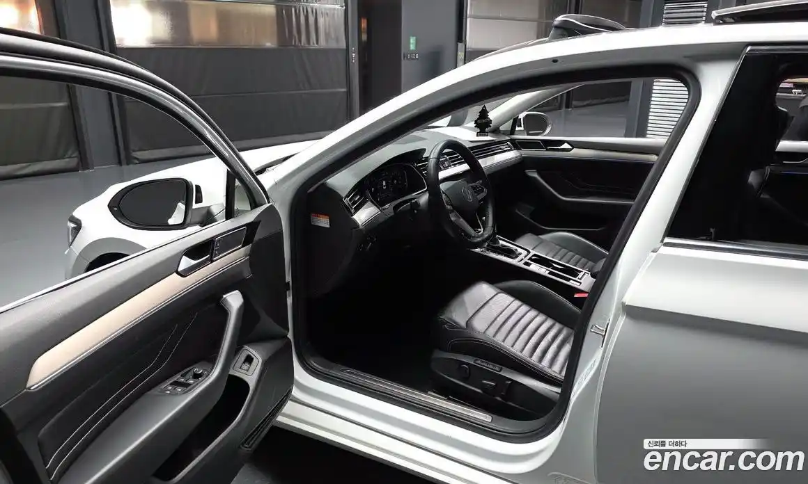 Volkswagen Passat 2022 2.0 гидро в Москве № 1623300, фото 10