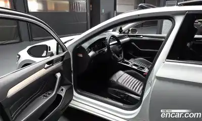 Volkswagen Passat 2022 2.0 гидро в Москве № 1623300, миниатюра 10