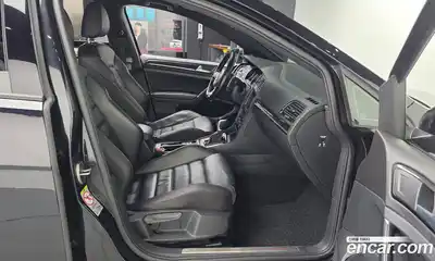Volkswagen Golf 2016 2.0 гидро в Москве № 1623440, миниатюра 11