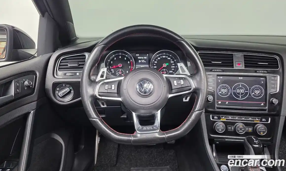Volkswagen Golf 2016 2.0 гидро в Москве № 1623440, фото 13