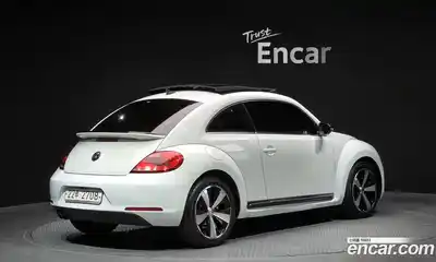 Volkswagen Beatle 2015 2.0 гидро в Москве № 1623581, миниатюра 2