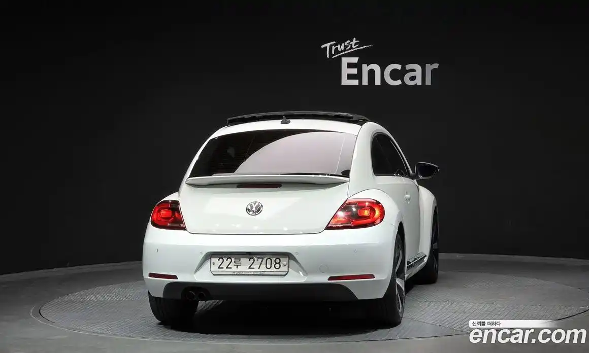 Volkswagen Beatle 2015 2.0 гидро в Москве № 1623581, фото 4