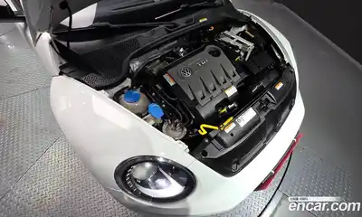 Volkswagen Beatle 2015 2.0 гидро в Москве № 1623581, миниатюра 6
