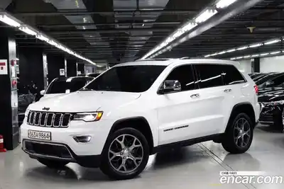 Jeep Cherokee 2019 3.6 гидро в Москве № 1624255, миниатюра 3