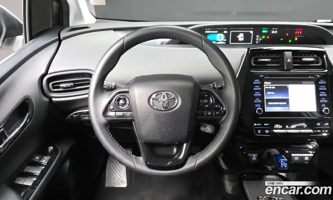 Toyota Prius 2021 1.8 гидро в Москве № 1624362, фото 13