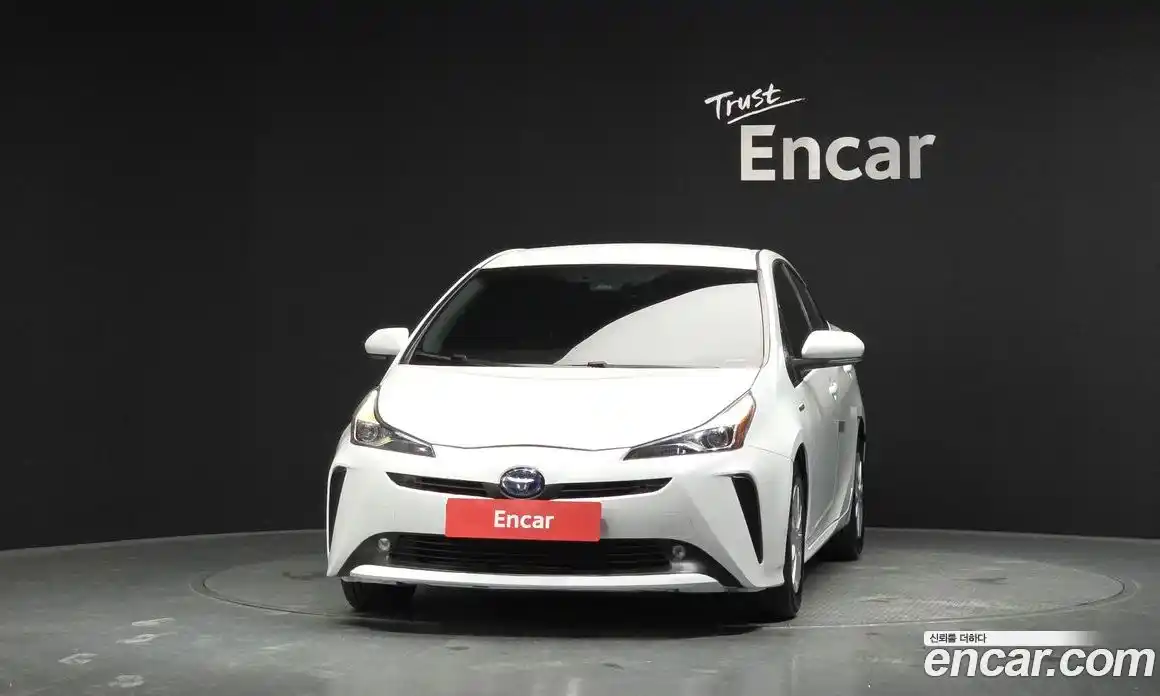 Toyota Prius 2021 1.8 гидро в Москве № 1624362, фото 3