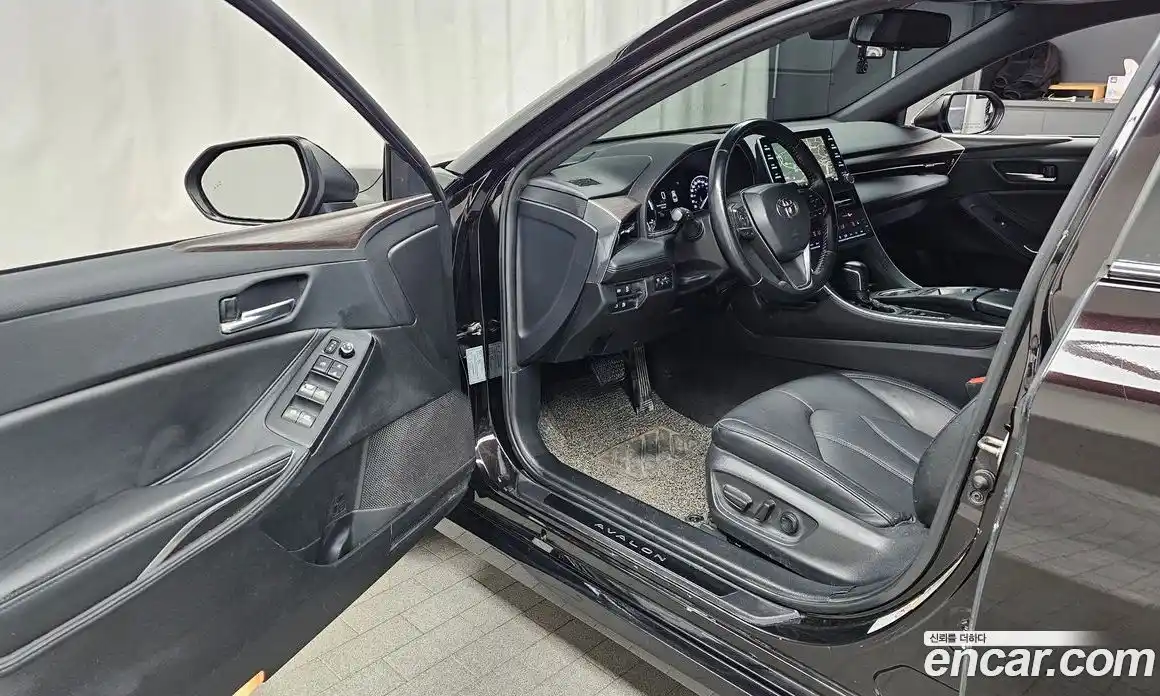 Toyota Avalon 2019 2.5 гидро в Москве № 1624440, фото 10