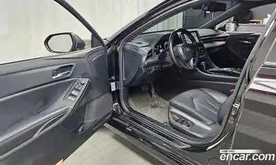 Toyota Avalon 2019 2.5 гидро в Москве № 1624440, миниатюра 10