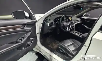 Honda Accord 2018 2.0 гидро в Москве № 1624672, миниатюра 10
