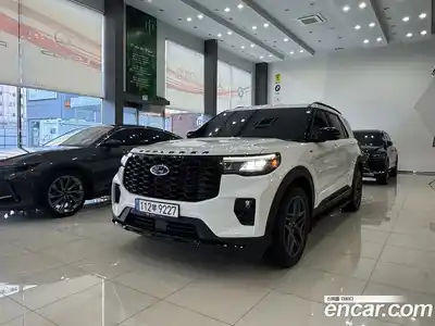Ford Explorer, 2025