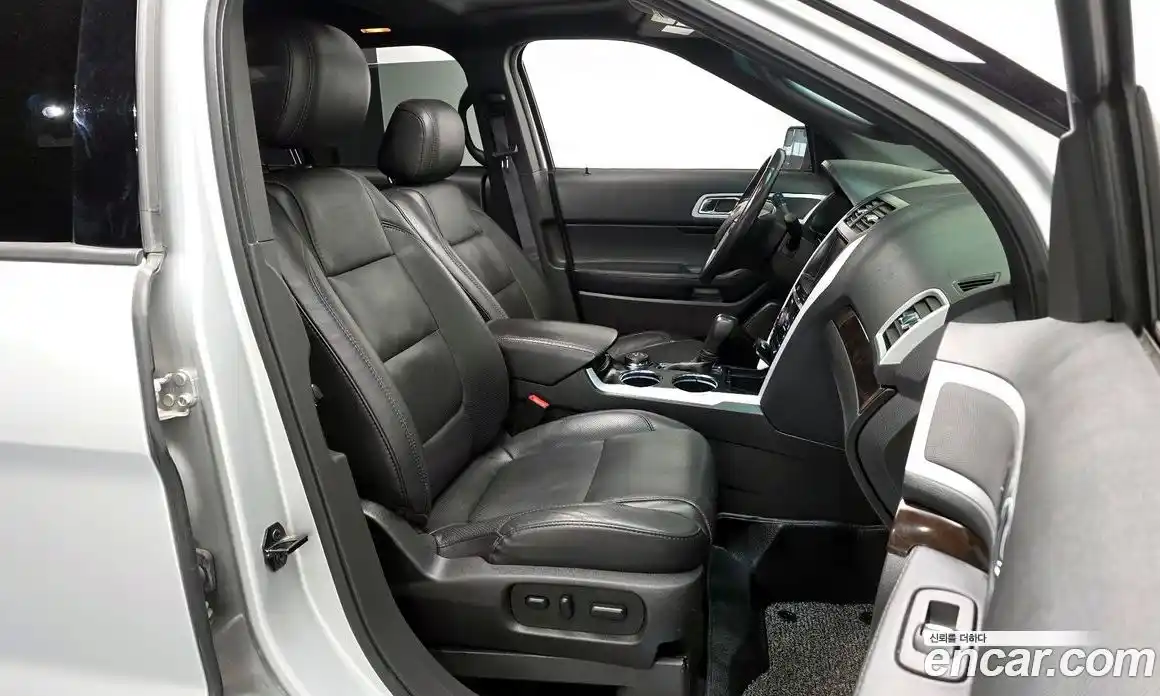 Ford Explorer 2014 3.5 гидро в Москве № 1625127, фото 11