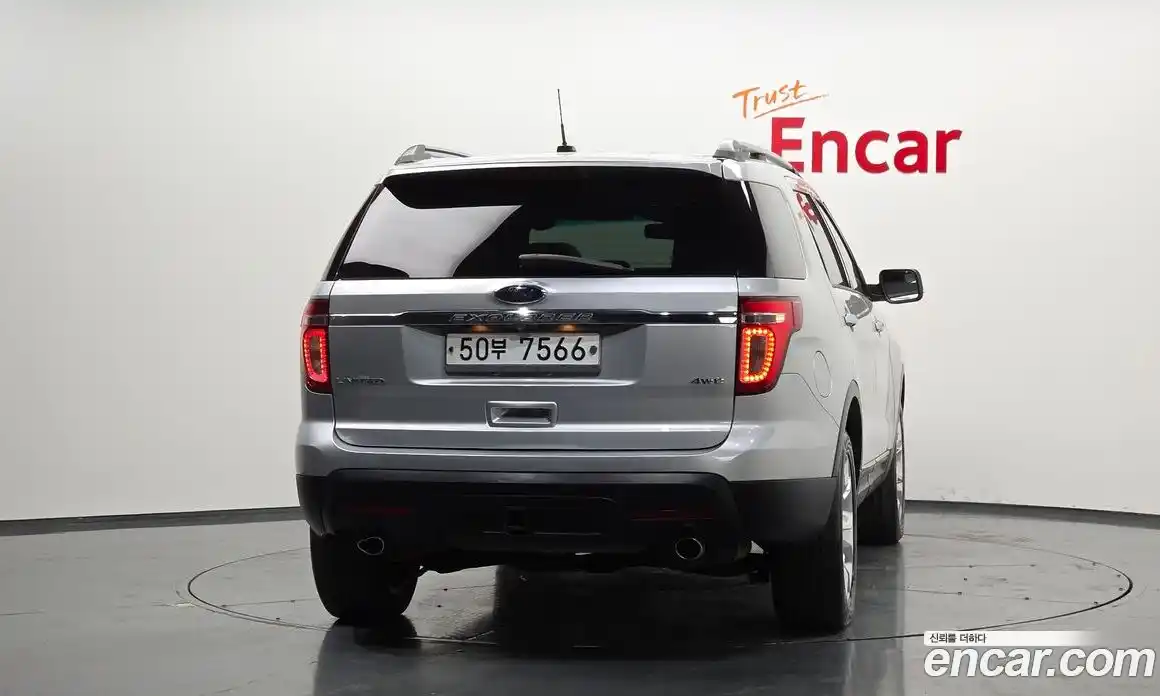 Ford Explorer 2014 3.5 гидро в Москве № 1625127, фото 4