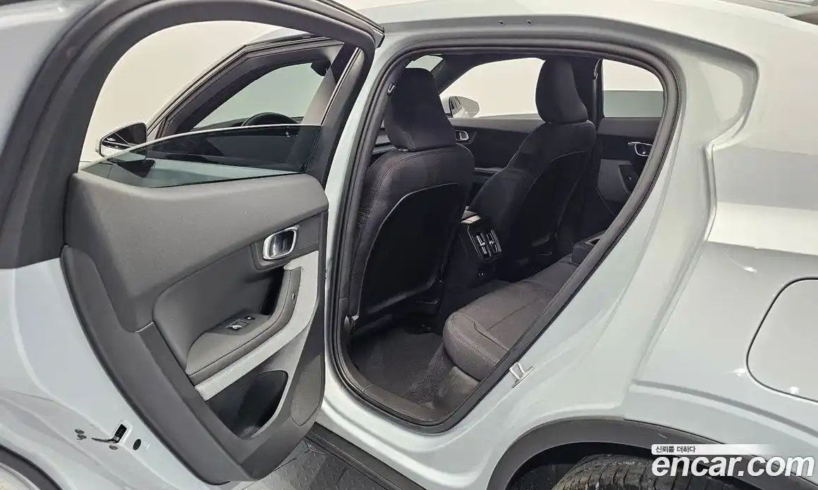 Polestar Polestar 2 2022 0.2 гидро в Москве № 1625637, фото 11