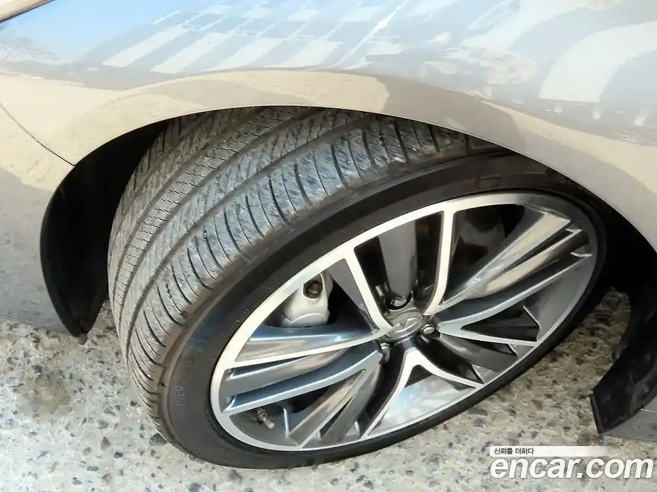 Infiniti Q50 2016 3.5 гидро в Москве № 1625784, фото 20
