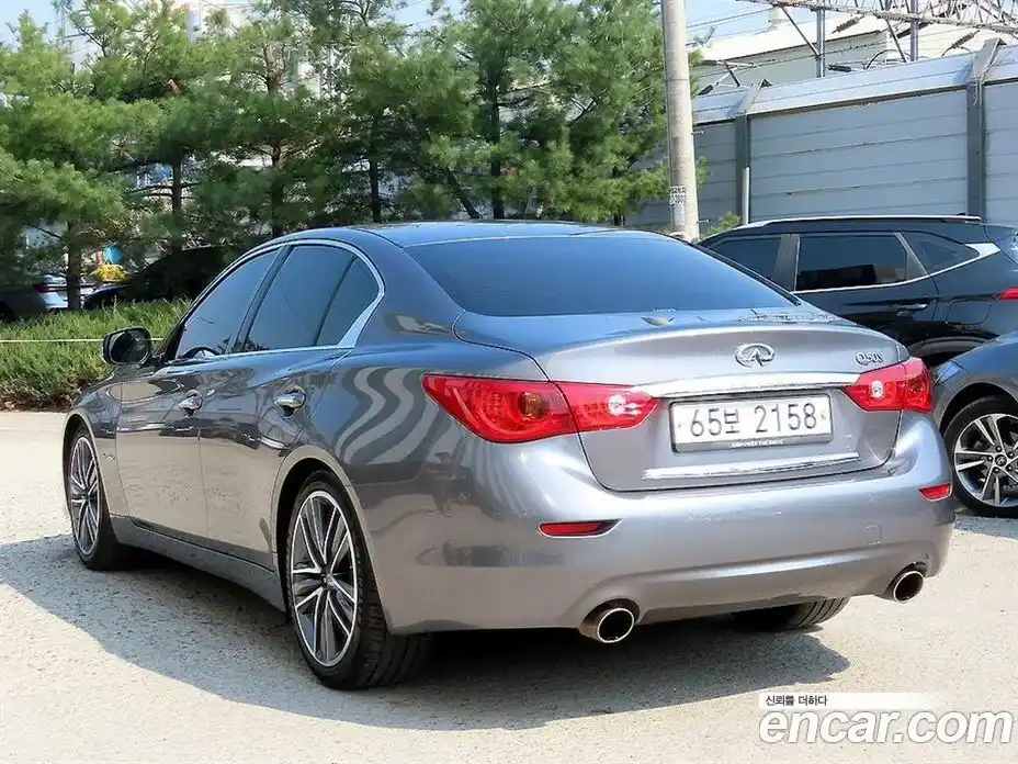Infiniti Q50 2016 3.5 гидро в Москве № 1625784, фото 3