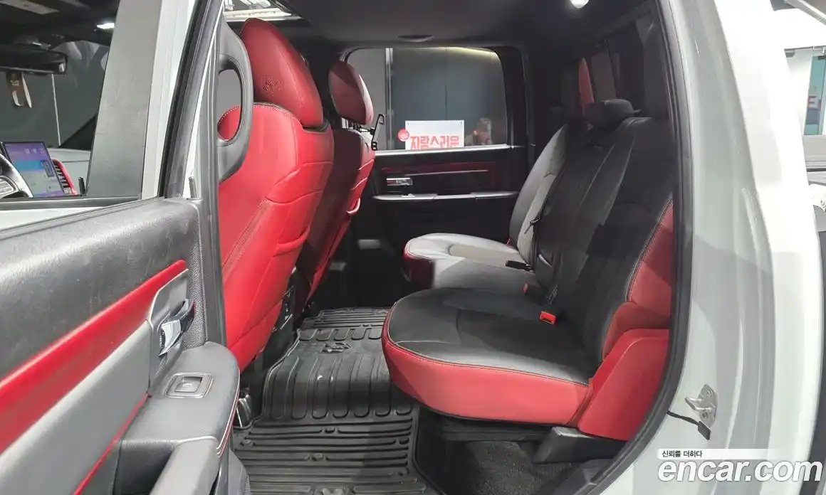Dodge Ram Pick Up 2016 5.7 гидро в Москве № 1626178, фото 12