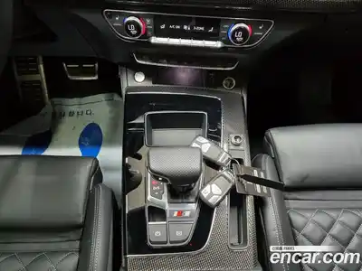 Audi SQ5 2022 3.0 гидро в Москве № 163987, миниатюра 9