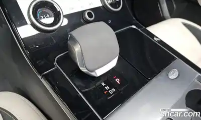 Land Rover Range-Rover Velar 2023 2.0 гидро в Москве № 166144, миниатюра 9