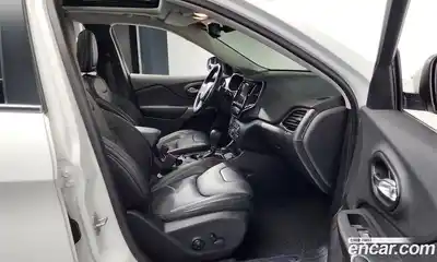 Jeep Cherokee 2020 2.4 гидро в Москве № 169612, миниатюра 11
