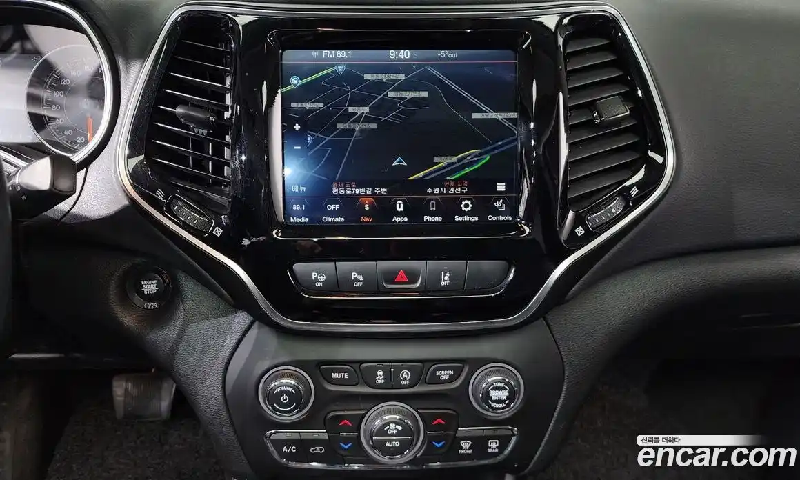 Jeep Cherokee 2020 2.4 гидро в Москве № 169612, фото 14
