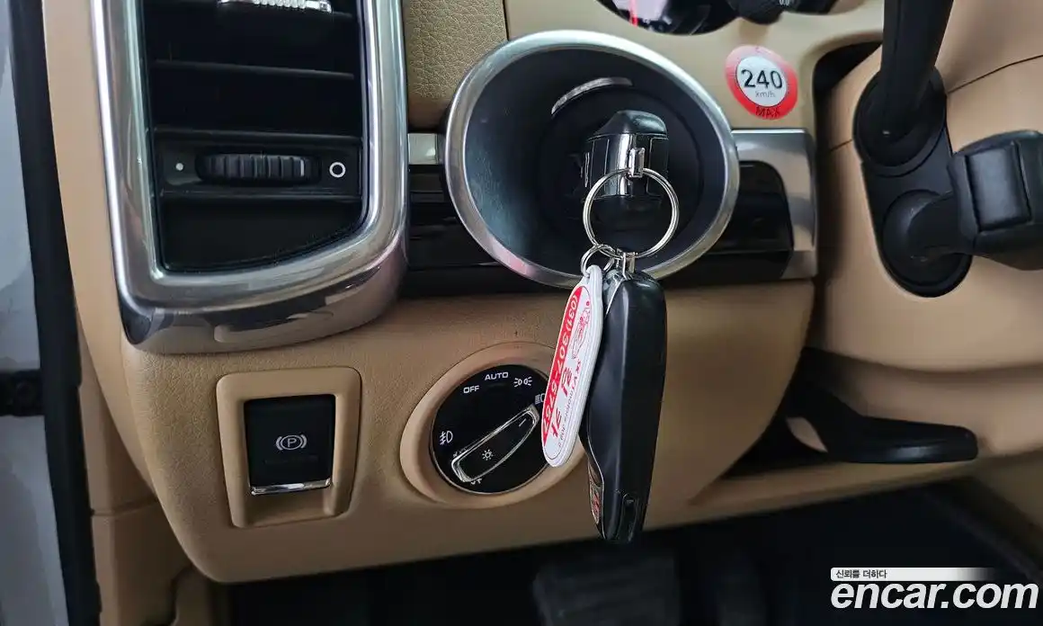 Porsche Cayenne 2015 3.0 гидро в Москве № 212731, фото 17