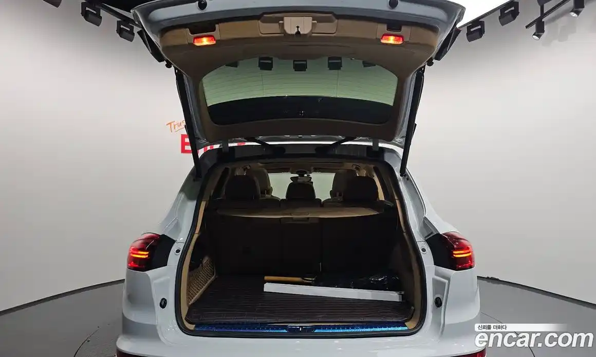 Porsche Cayenne 2015 3.0 гидро в Москве № 212731, фото 20