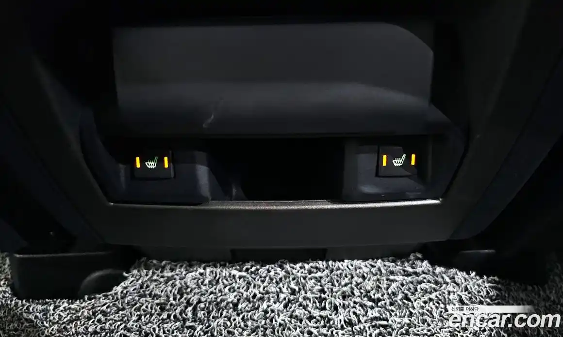 Land Rover Discovery 2015 3.0 гидро в Москве № 213726, фото 19
